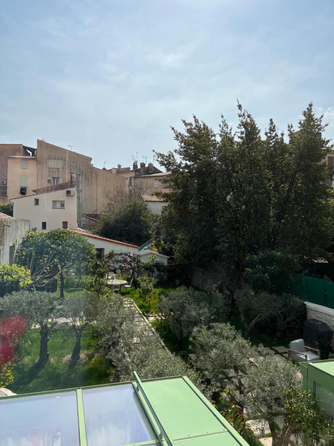 Amazing New Property In The Heart Of The Old Town Of Antibes Buitenkant foto